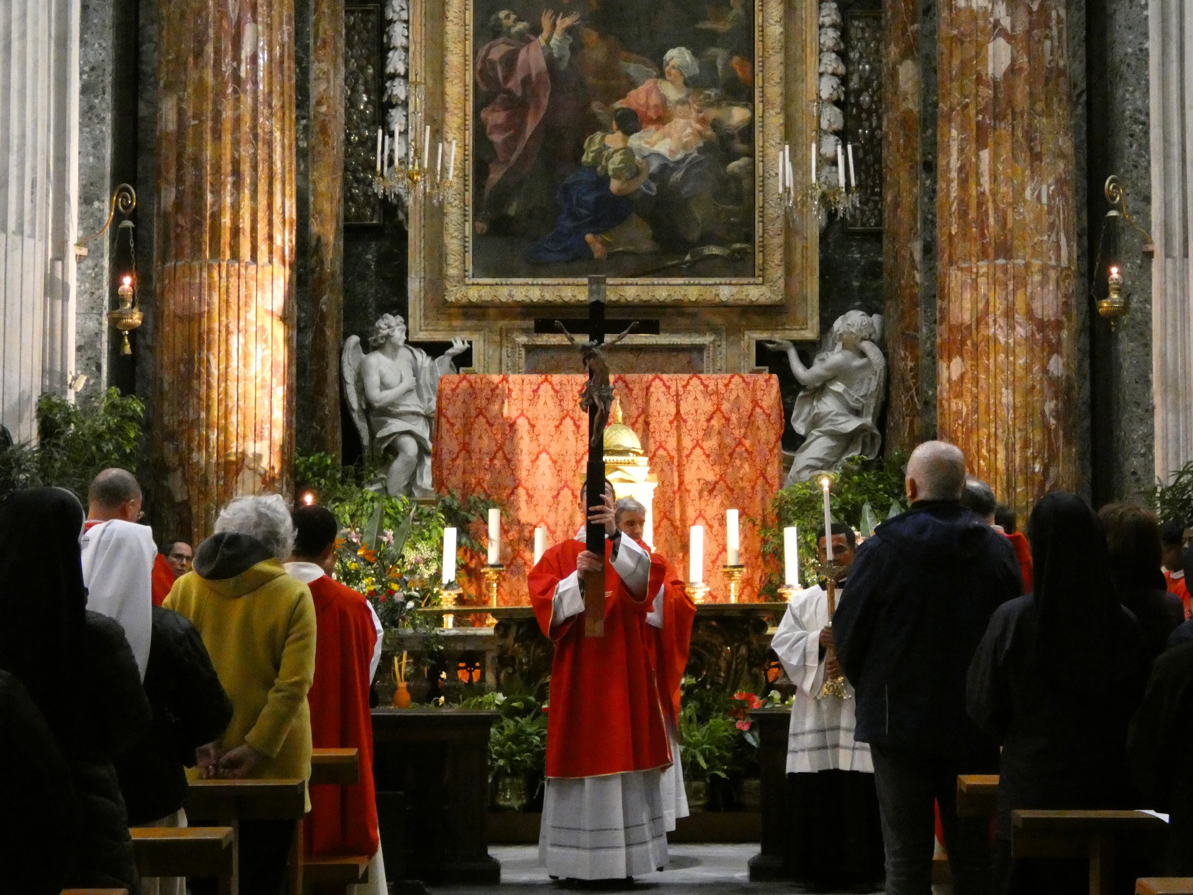 “Il silenzio della Croce e la forza dell’Amore”. Venerdì Santo a Campitelli